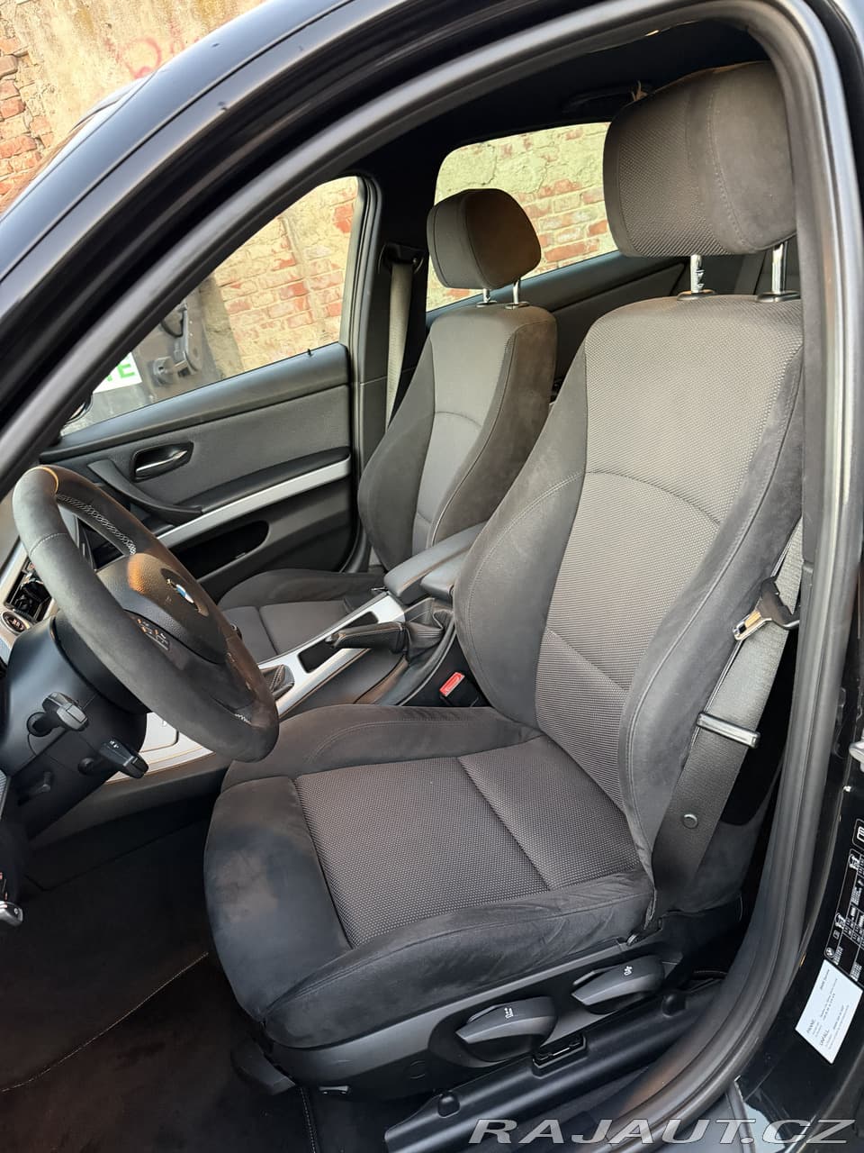 2011 BMW 3-SERIES - 6