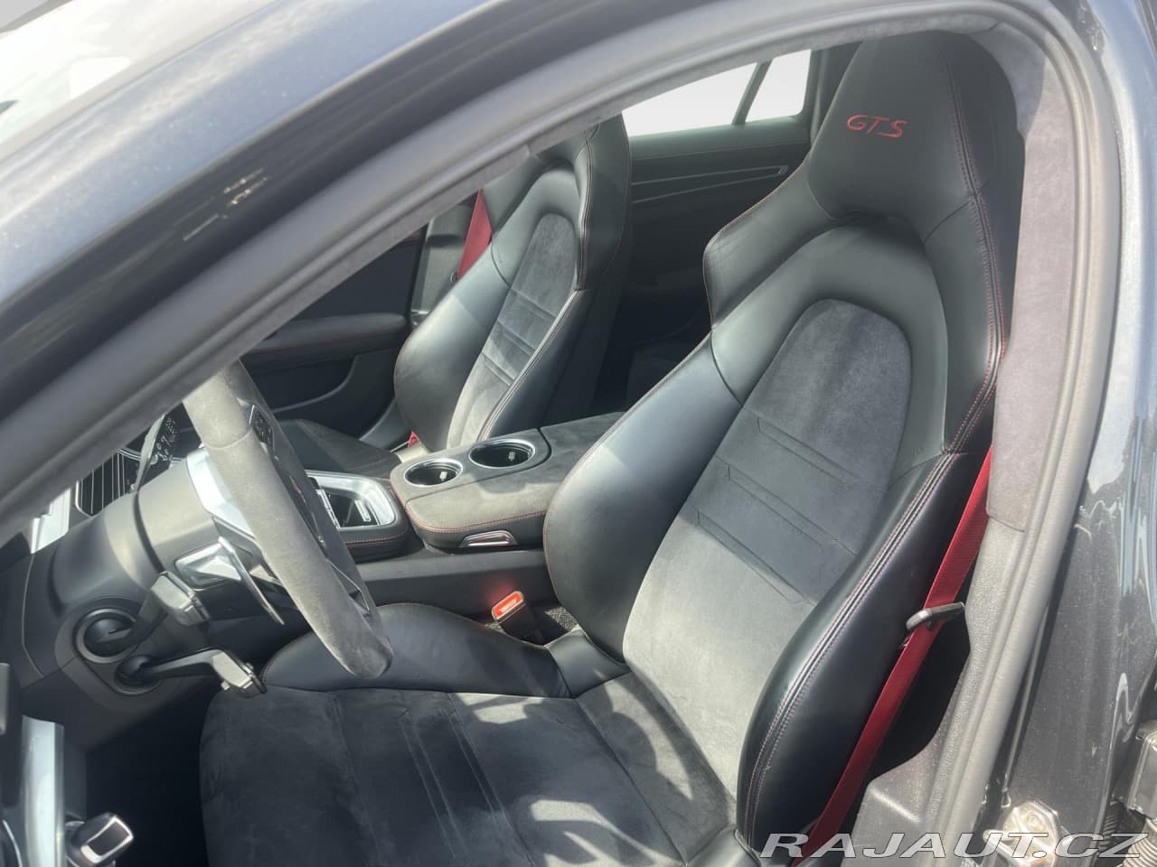 2019 Porsche PANAMERA - 15