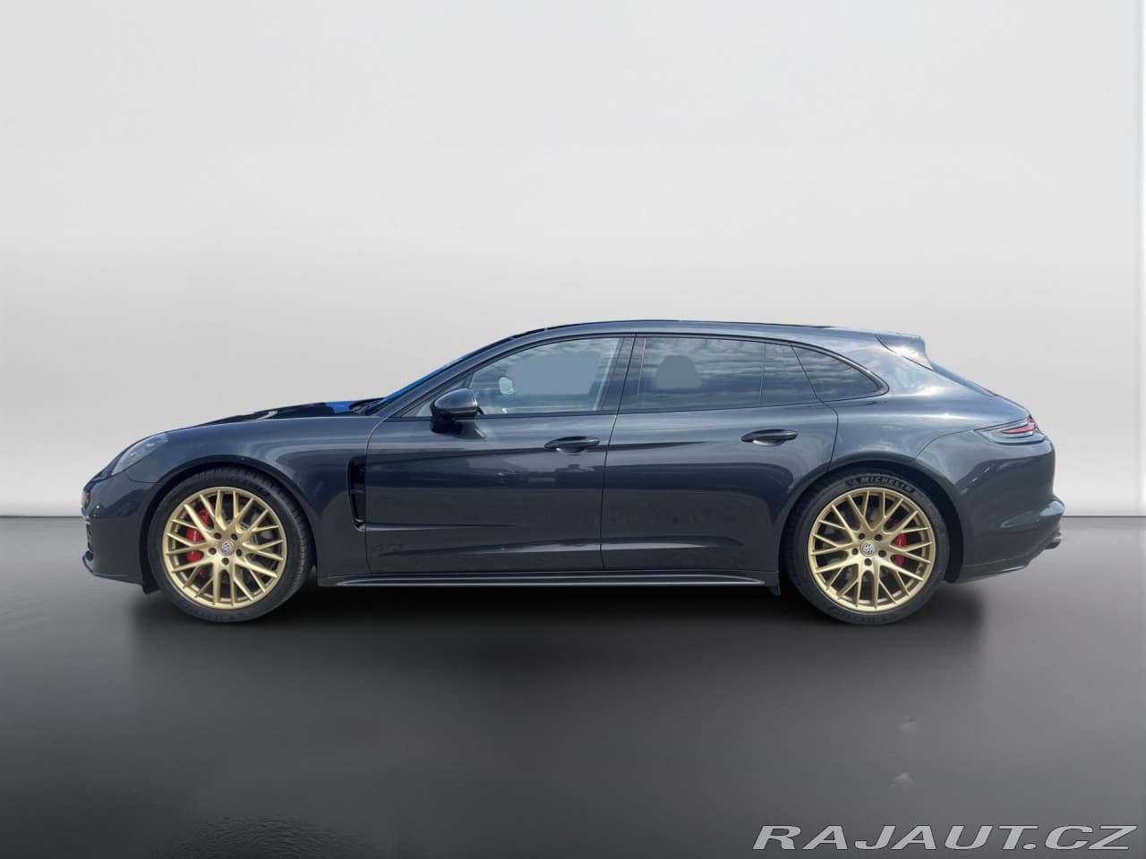2019 Porsche PANAMERA - 2
