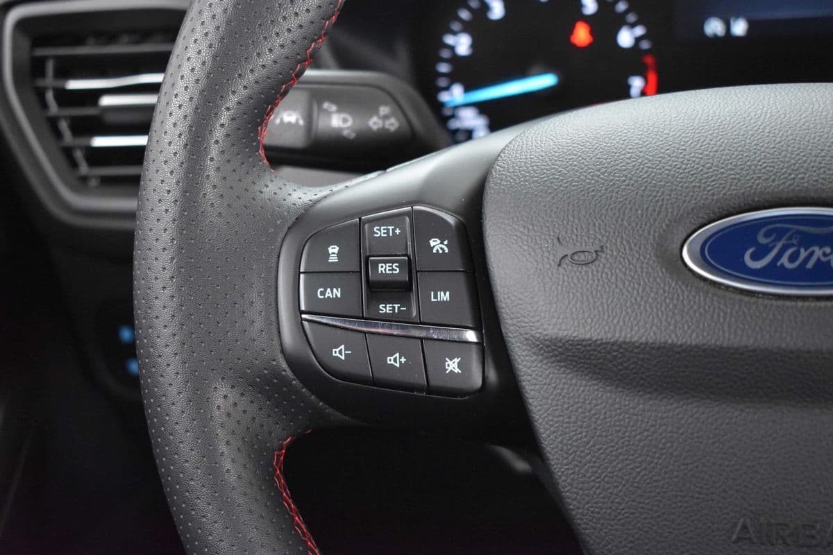 2024 Ford FOCUS - 18