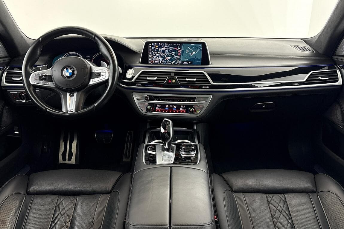 2018 BMW 7-SERIES - 15