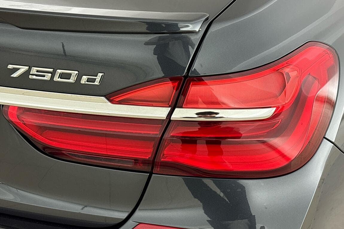 2018 BMW 7-SERIES - 5