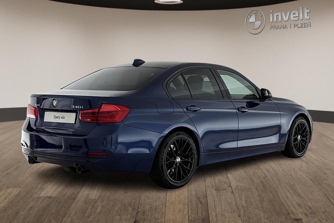 2018 BMW 3-SERIES - 3