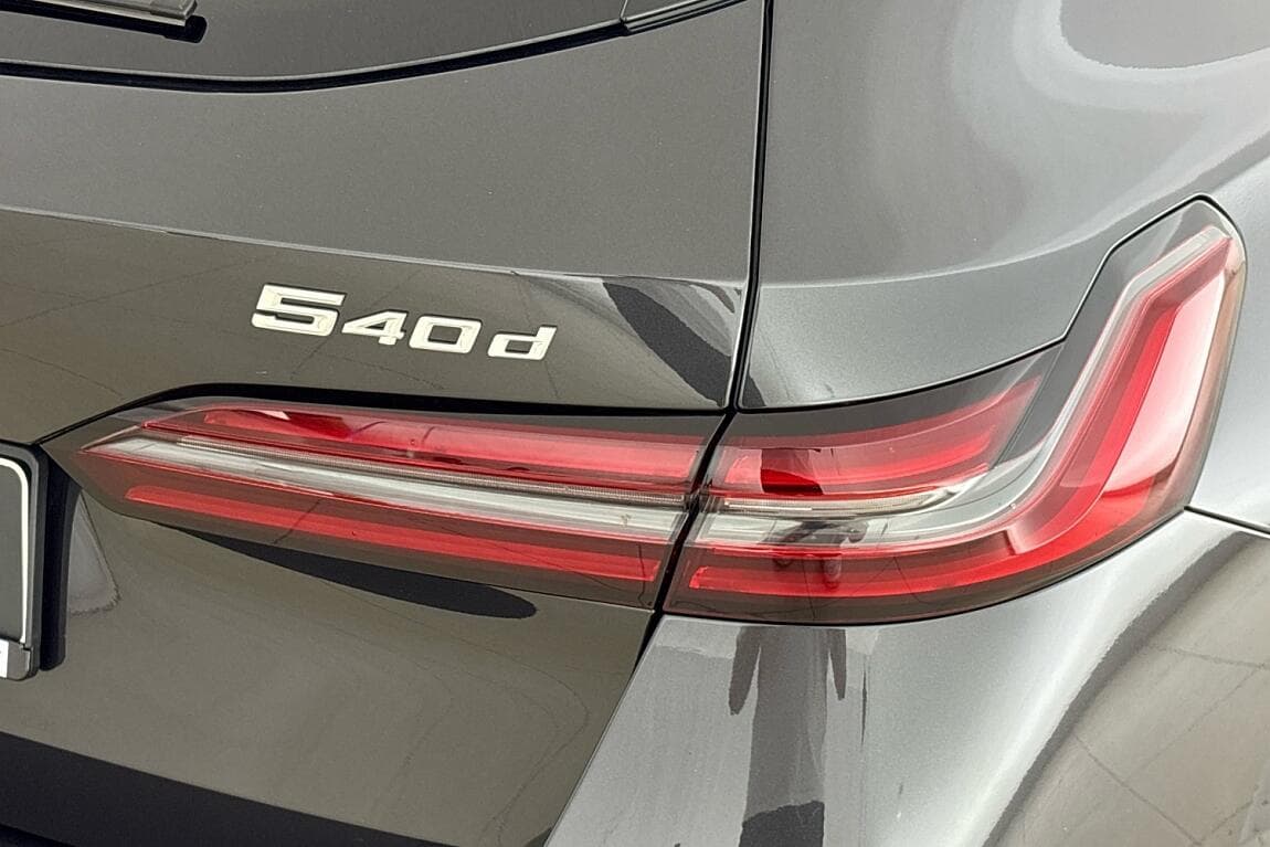 2026 BMW 5-SERIES - 5