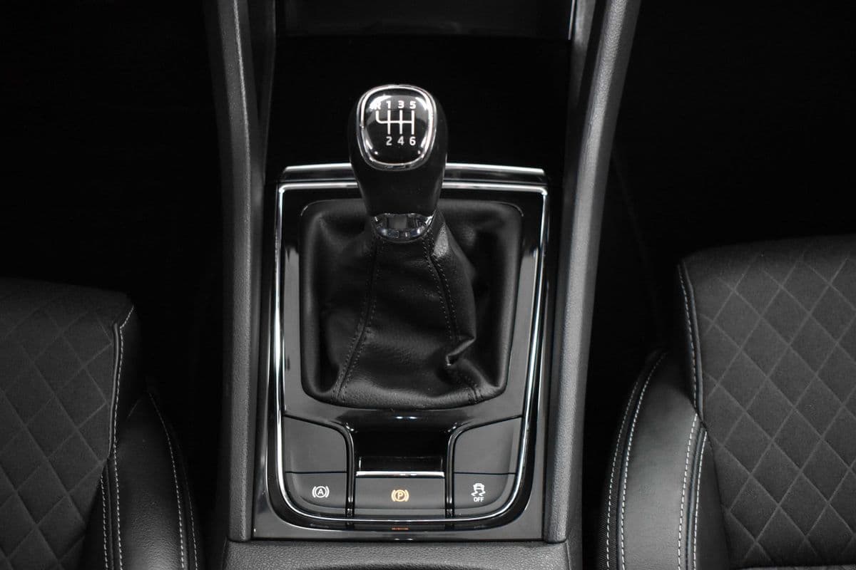 2028 Škoda KAROQ - 20