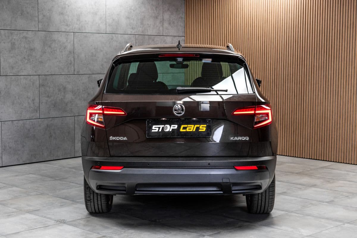 2028 Škoda KAROQ - 5