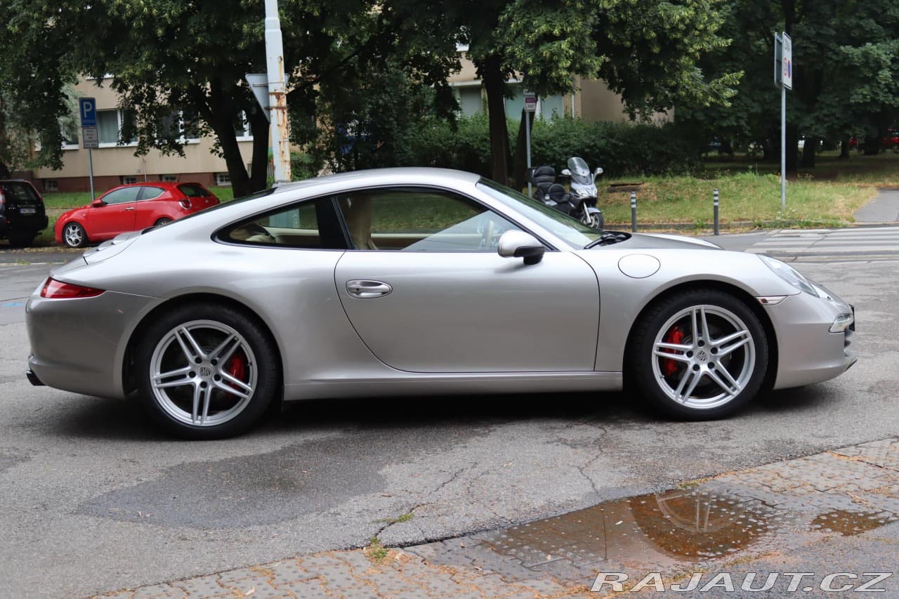 2012 Porsche 911 - 9