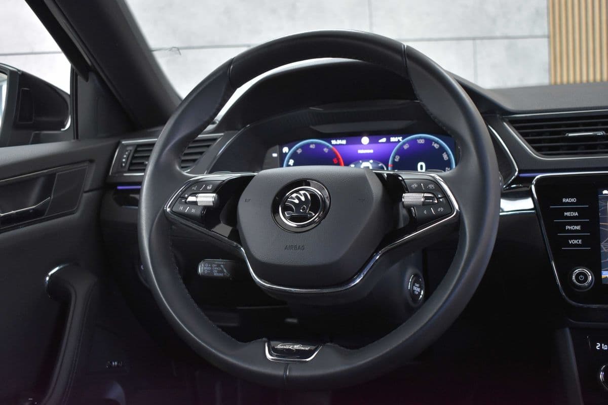 2023 Škoda SUPERB - 20