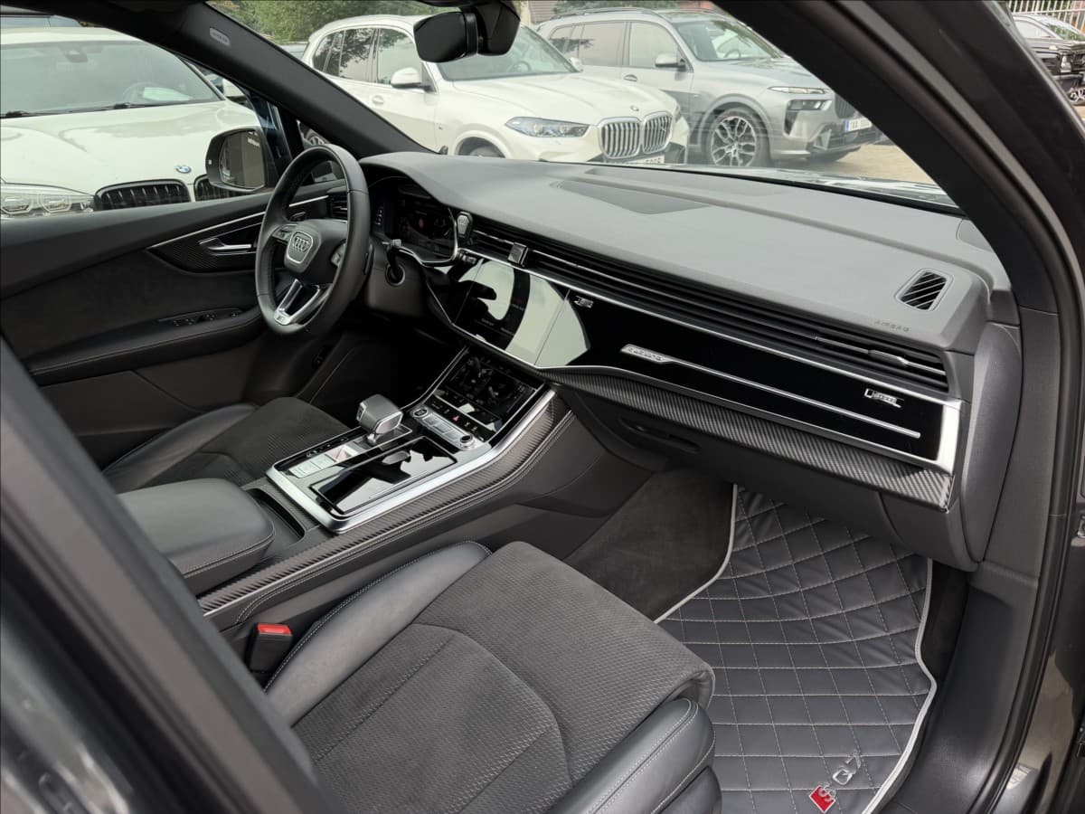 2021 Audi Q7 - 10