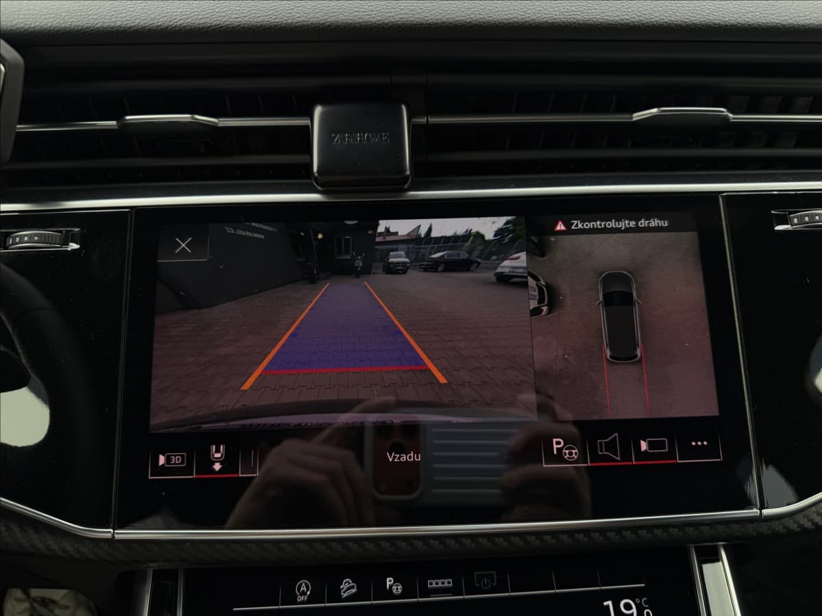 2021 Audi Q7 - 15