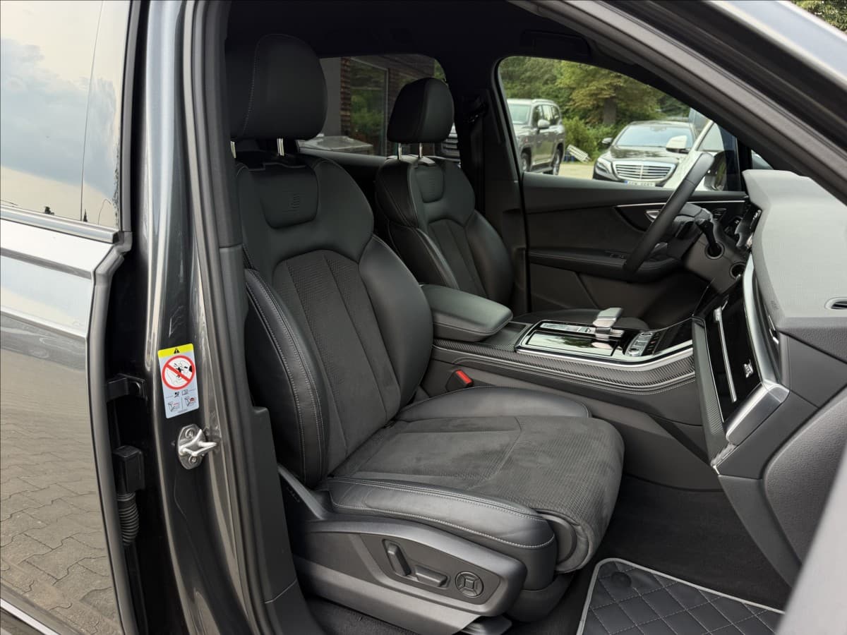 2021 Audi Q7 - 9