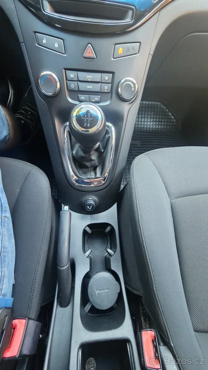 Chevrolet ORLANDO - 19