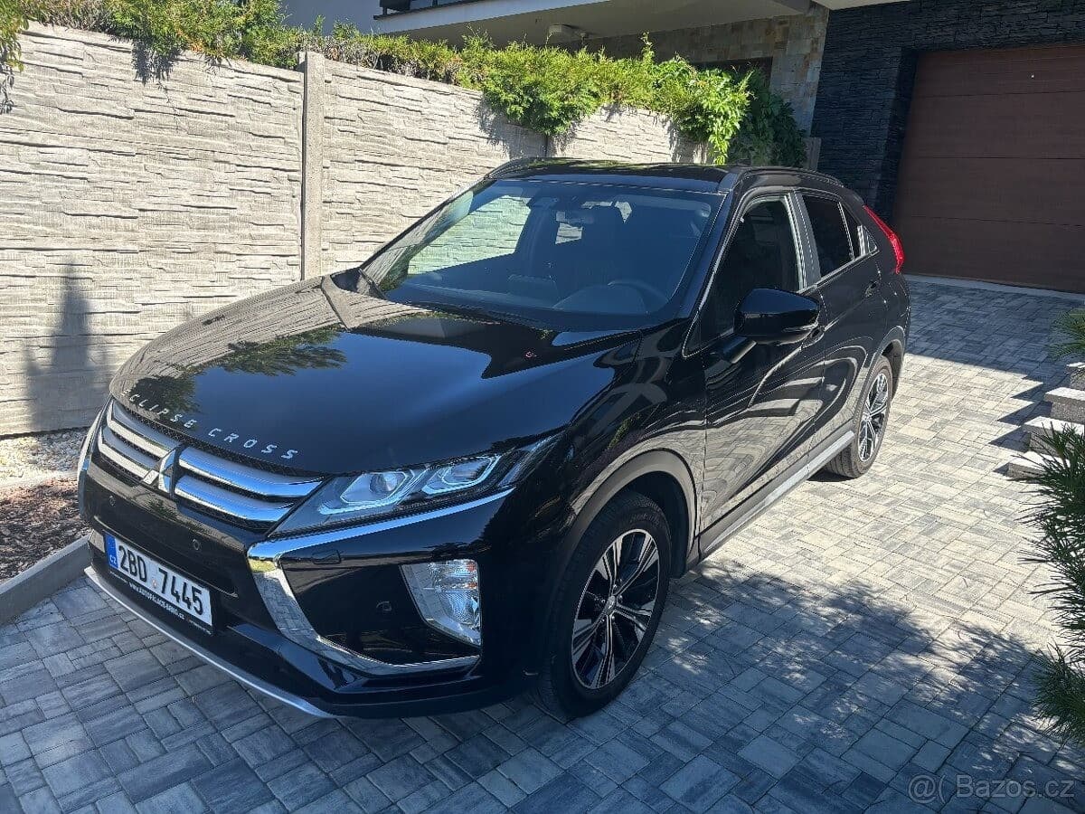 2019 Mitsubishi ECLIPSE - 2