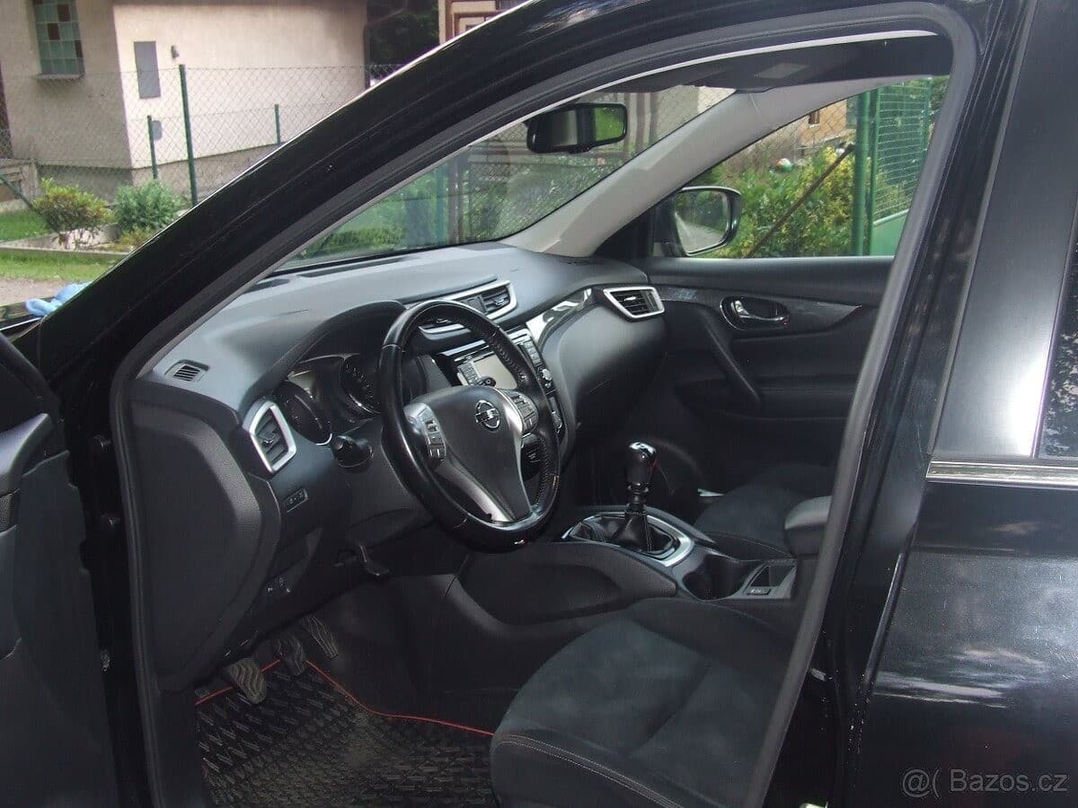 2016 Nissan X-TRAIL - 9