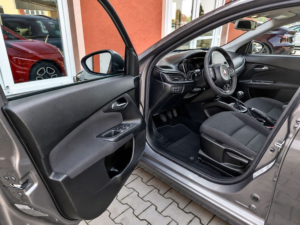 2019 Fiat TIPO - 12