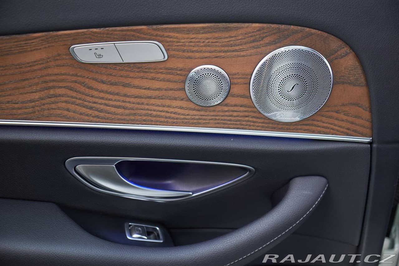 2019 Mercedes-Benz E-CLASS - 18