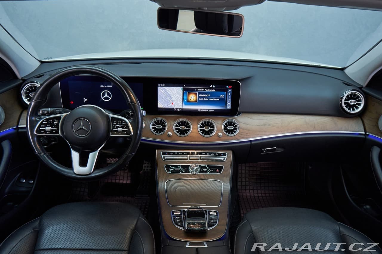 2019 Mercedes-Benz E-CLASS - 20