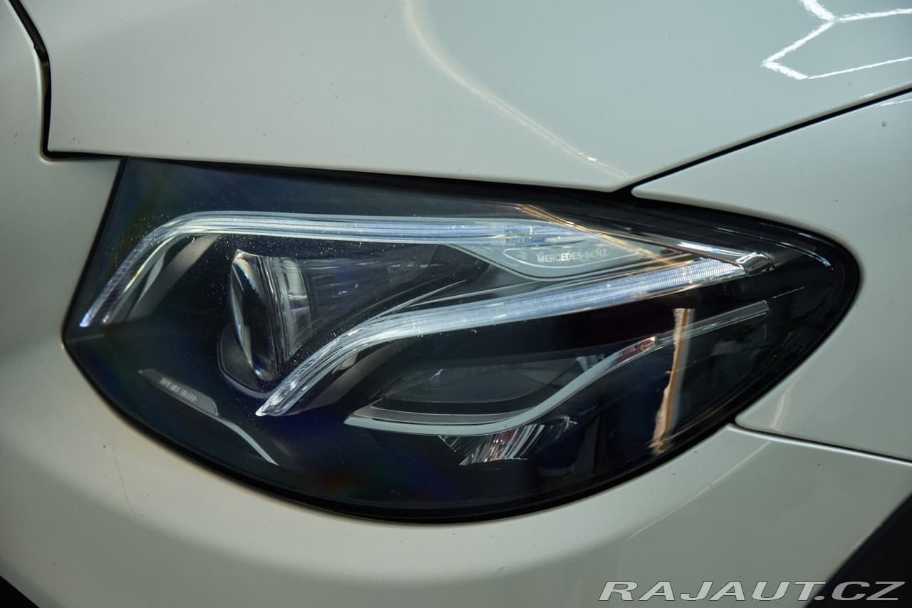 2019 Mercedes-Benz E-CLASS - 7