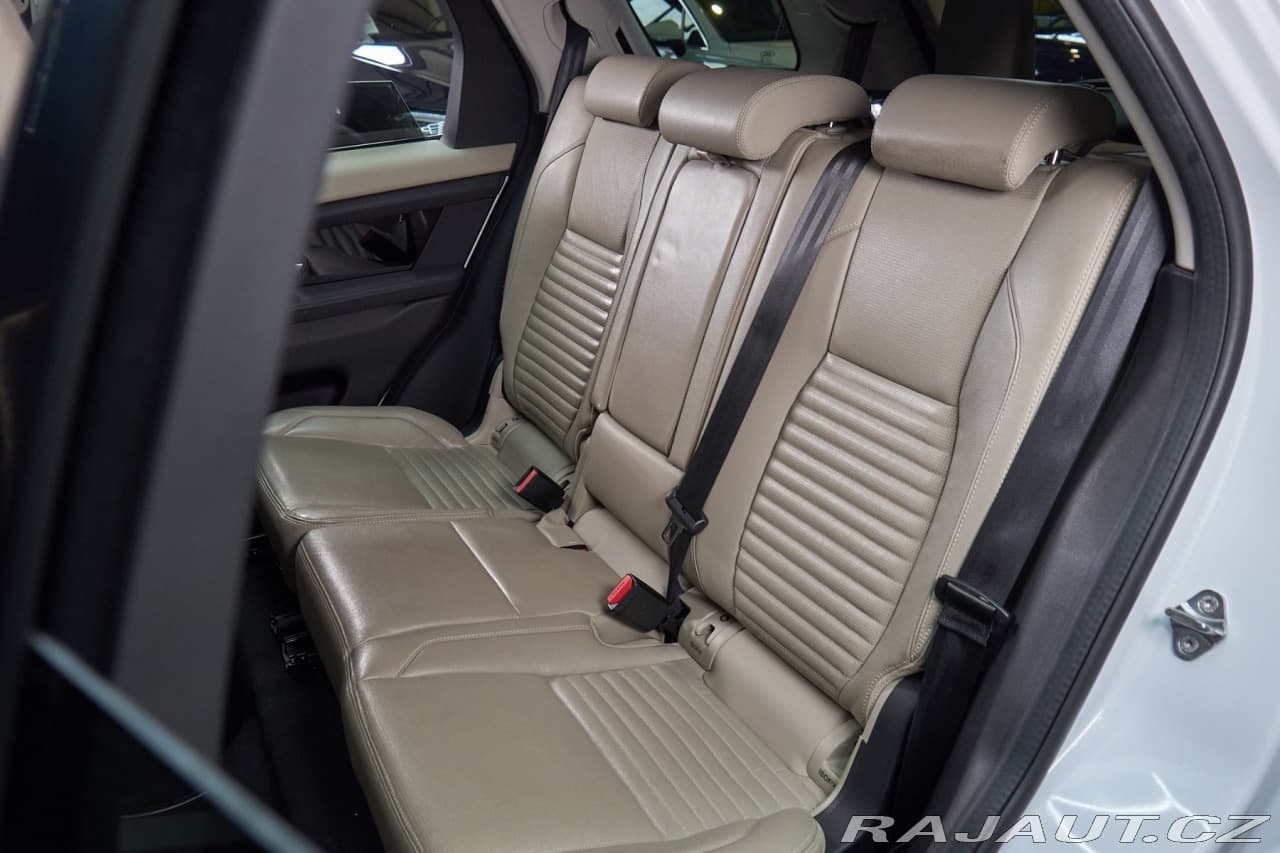 2021 Land Rover DISCOVERY - 12