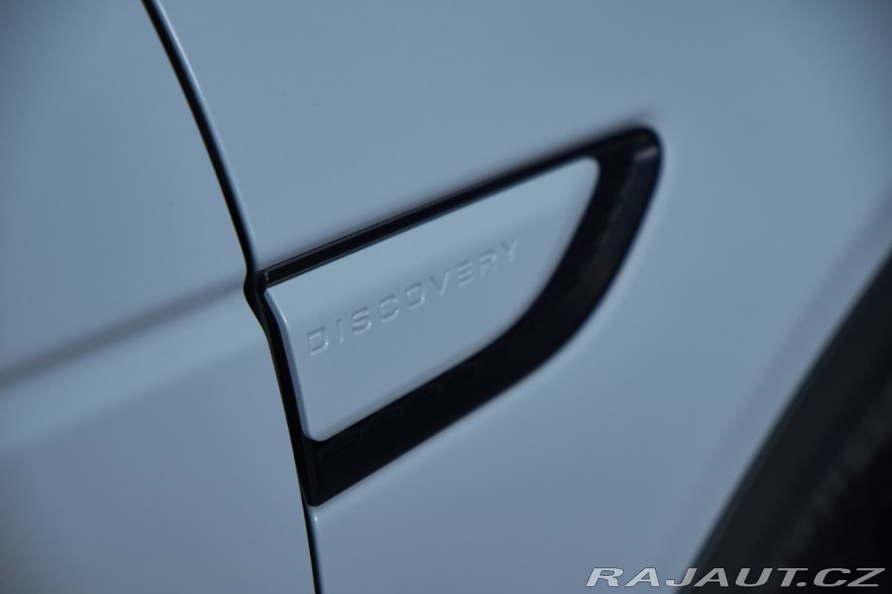 2021 Land Rover DISCOVERY - 9