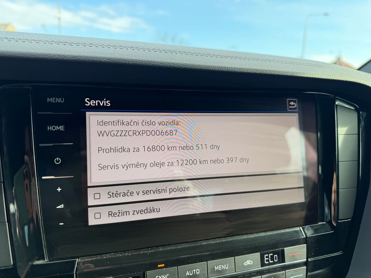 2023 Volkswagen TOUAREG - 14