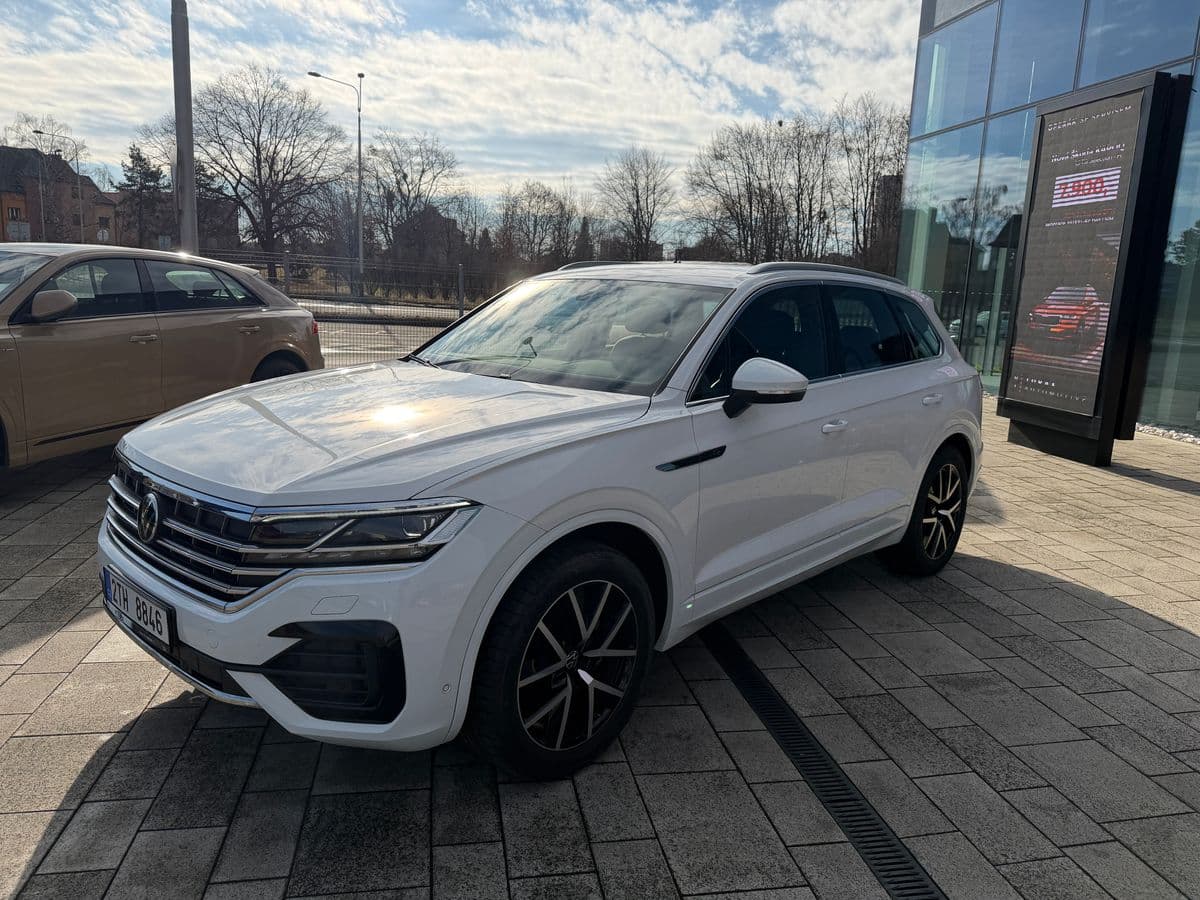 2023 Volkswagen TOUAREG - 4