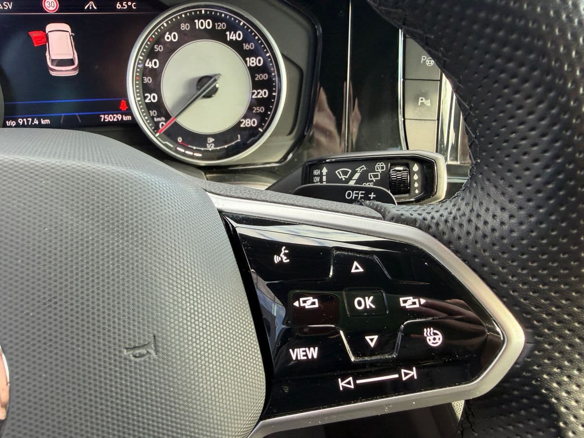 2023 Volkswagen TOUAREG - 9