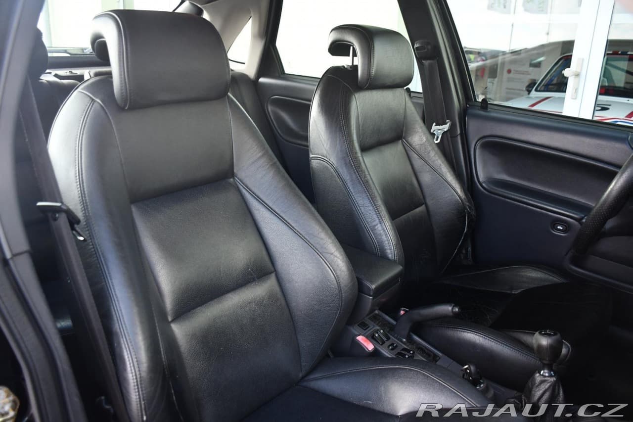 2001 Saab 9-3 - 14