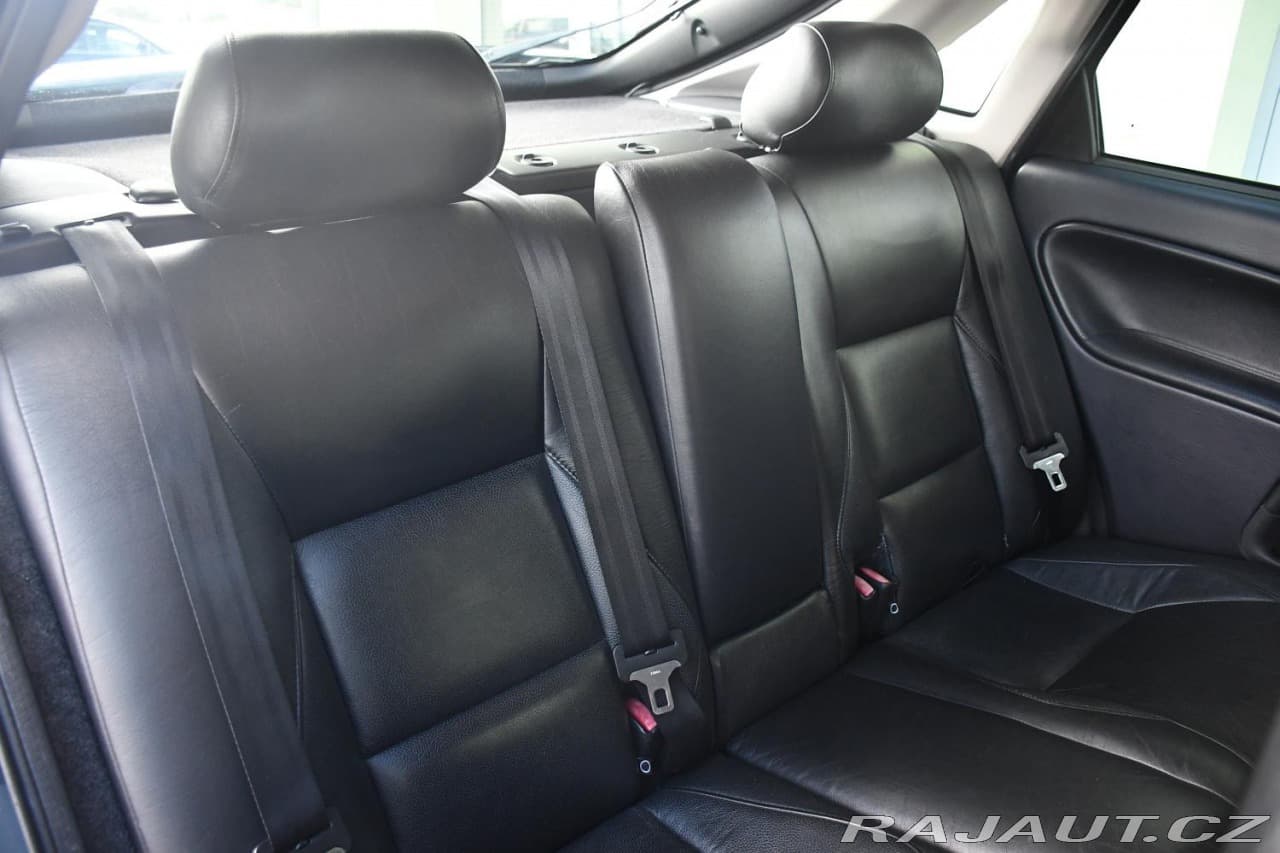 2001 Saab 9-3 - 17