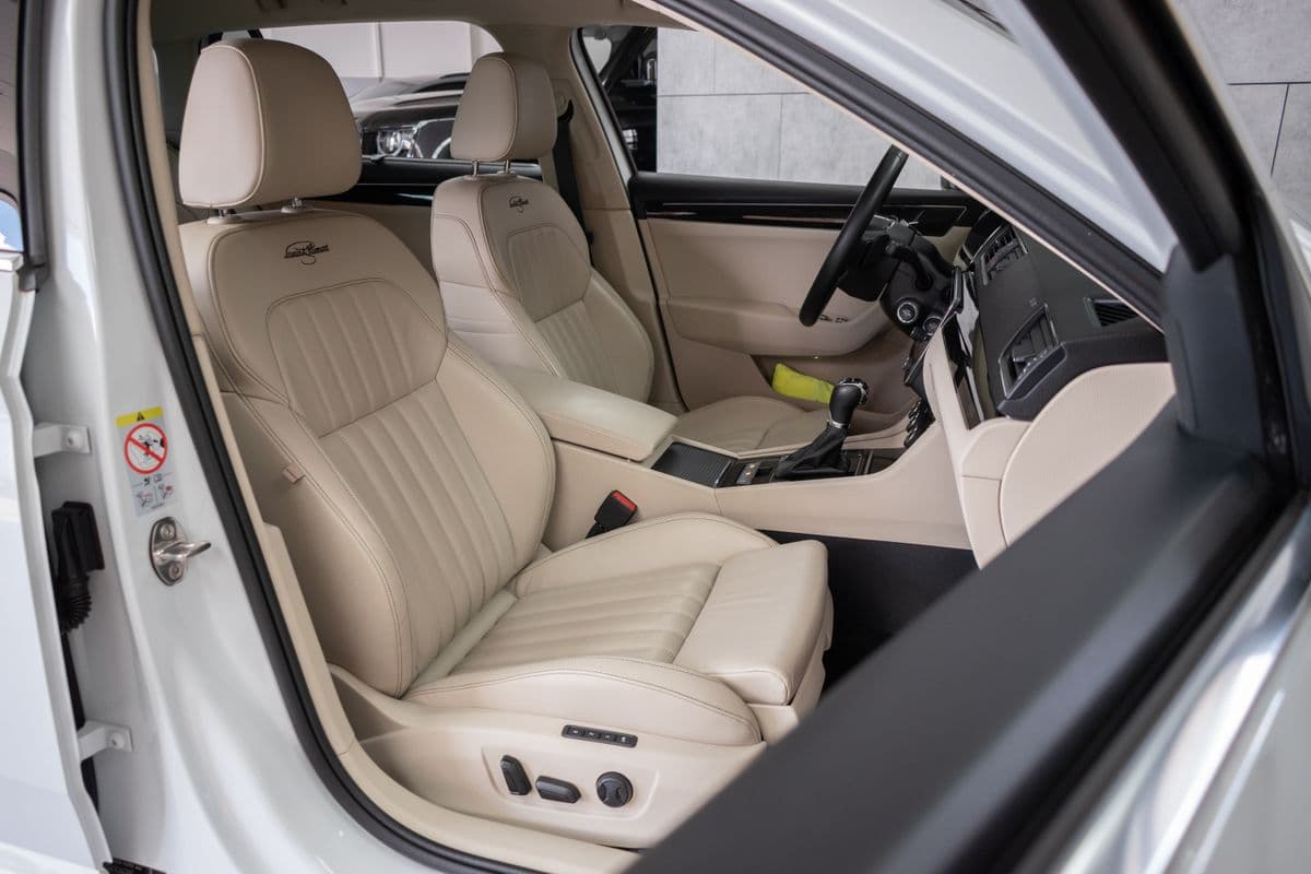 2022 Škoda SUPERB - 14