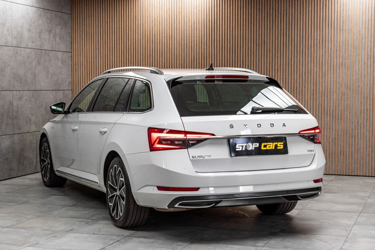 2022 Škoda SUPERB - 5