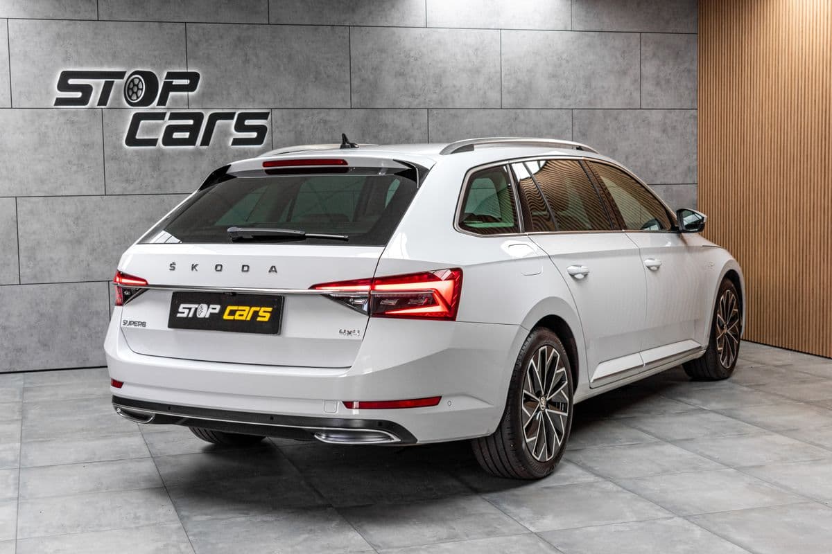 2022 Škoda SUPERB - 7