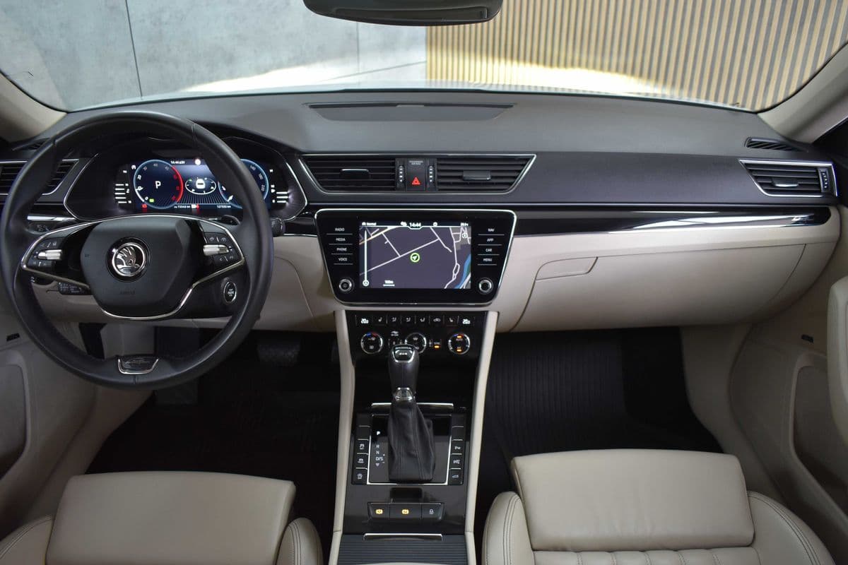 2022 Škoda SUPERB - 9