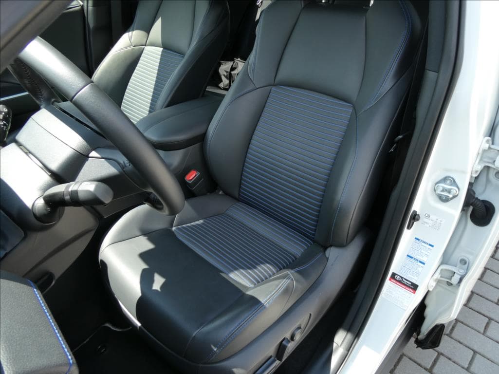2021 Toyota RAV4 - 13