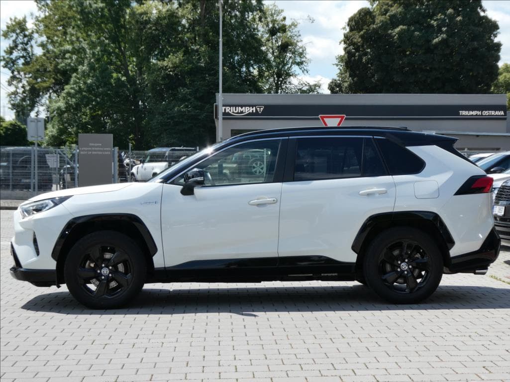 2021 Toyota RAV4 - 2