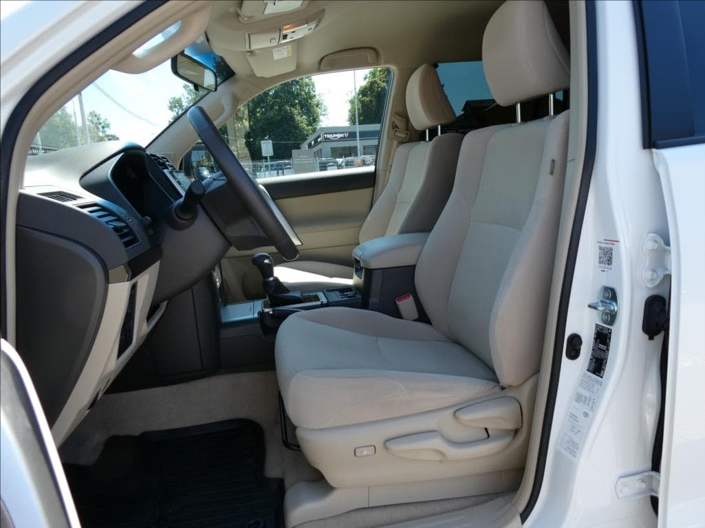 2022 Toyota LAND CRUISER - 12