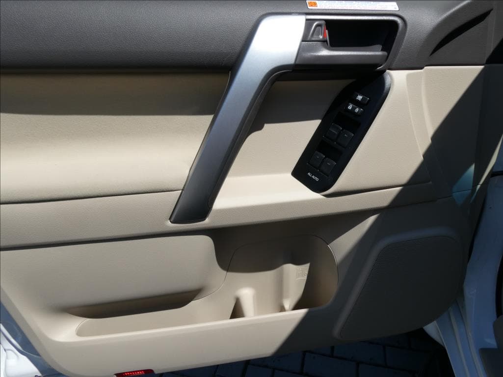 2022 Toyota LAND CRUISER - 14