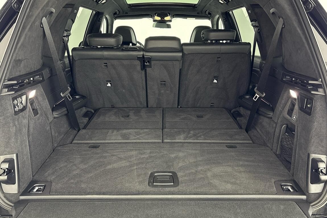 2024 BMW X7 - 10