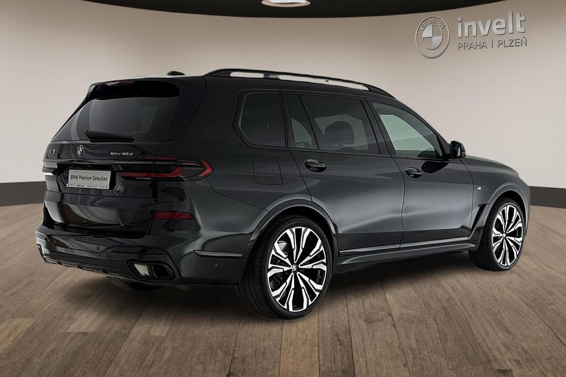 2024 BMW X7 - 3