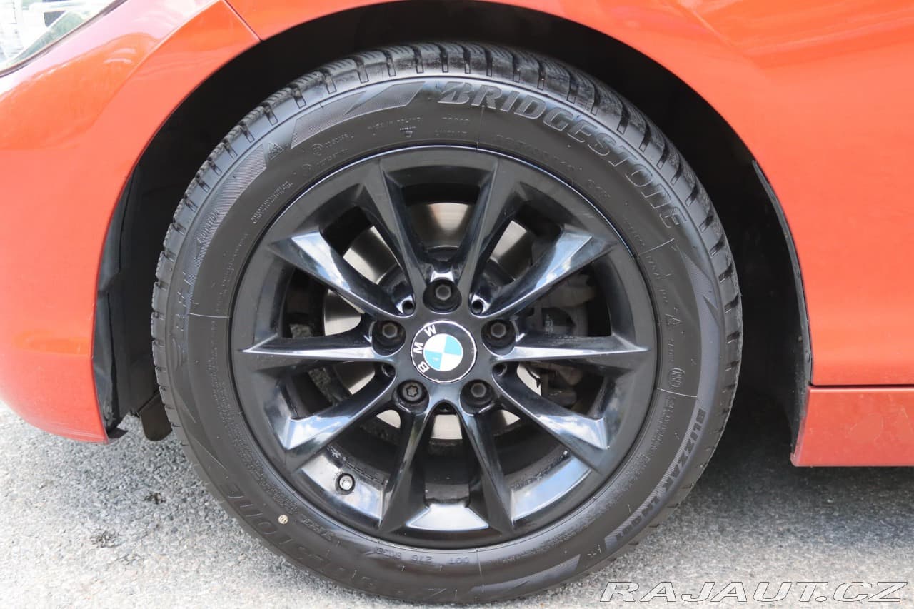 2017 BMW 1-SERIES - 18