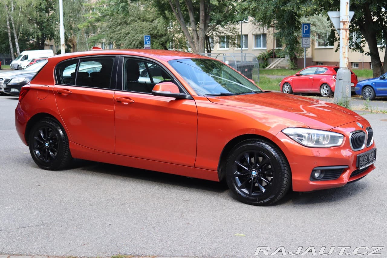 2017 BMW 1-SERIES - 8