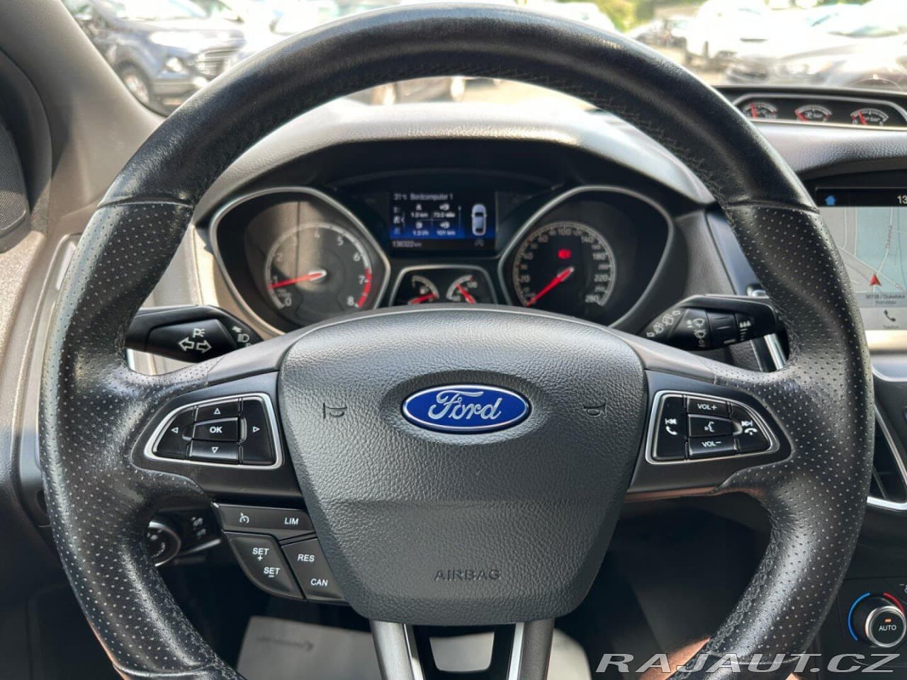 2017 Ford FOCUS - 19