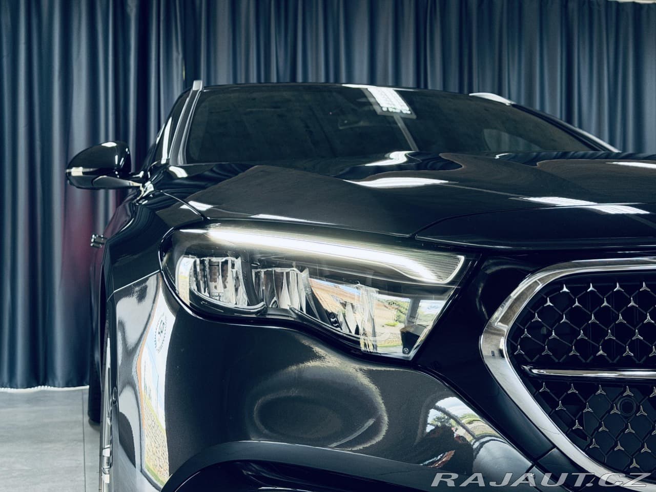 2025 Mercedes-Benz E-CLASS - 4