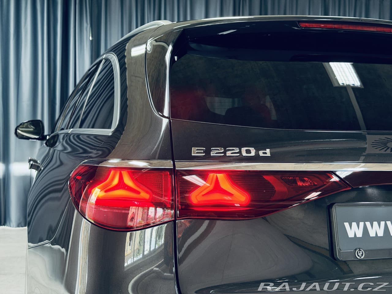 2025 Mercedes-Benz E-CLASS - 9