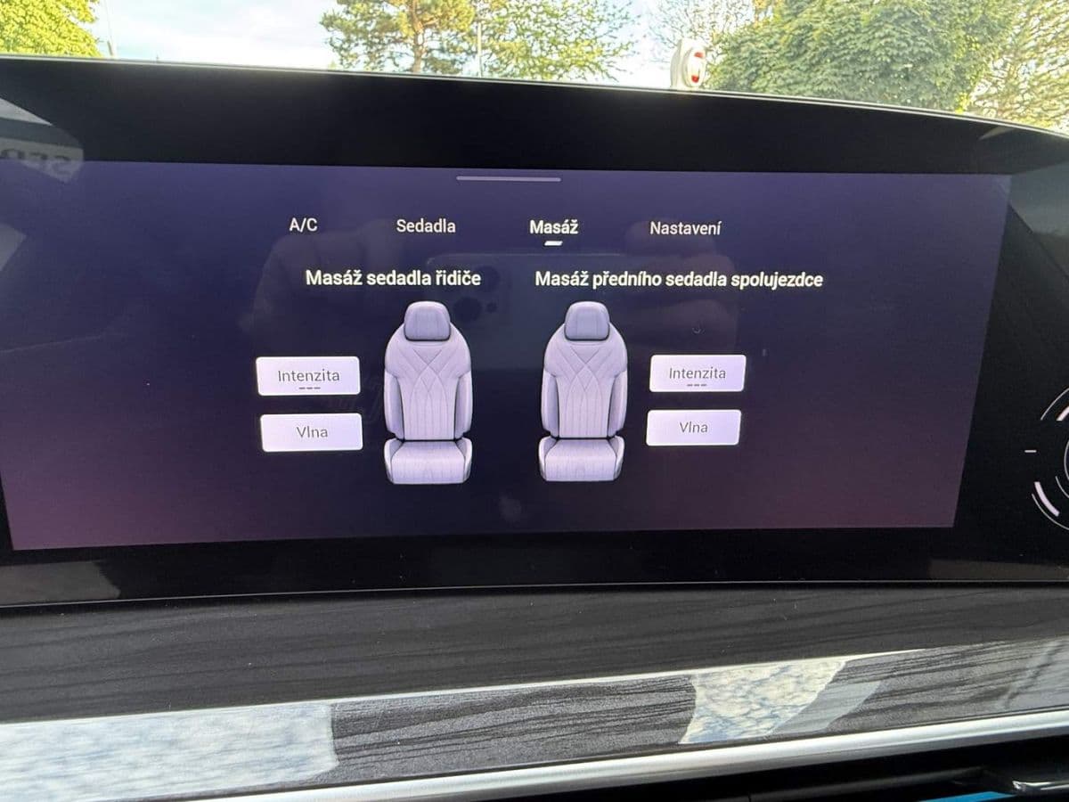 2025 Omoda 9 - 18
