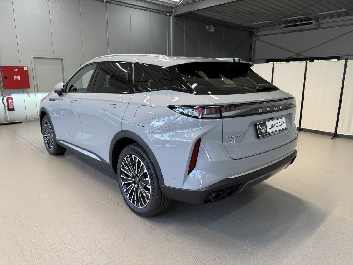 2025 Omoda 9 - 3
