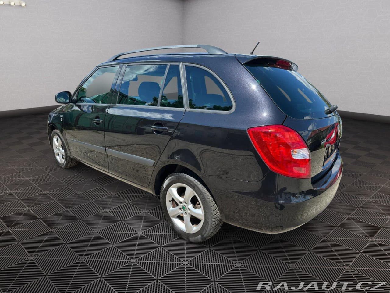 2011 Škoda FABIA - 5