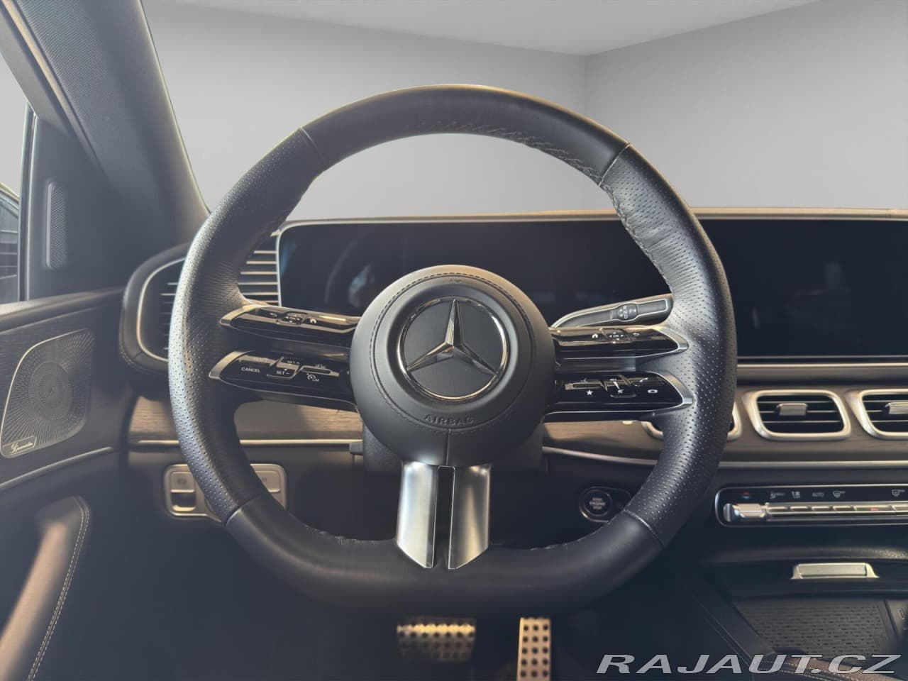 2025 Mercedes-Benz GLE - 10