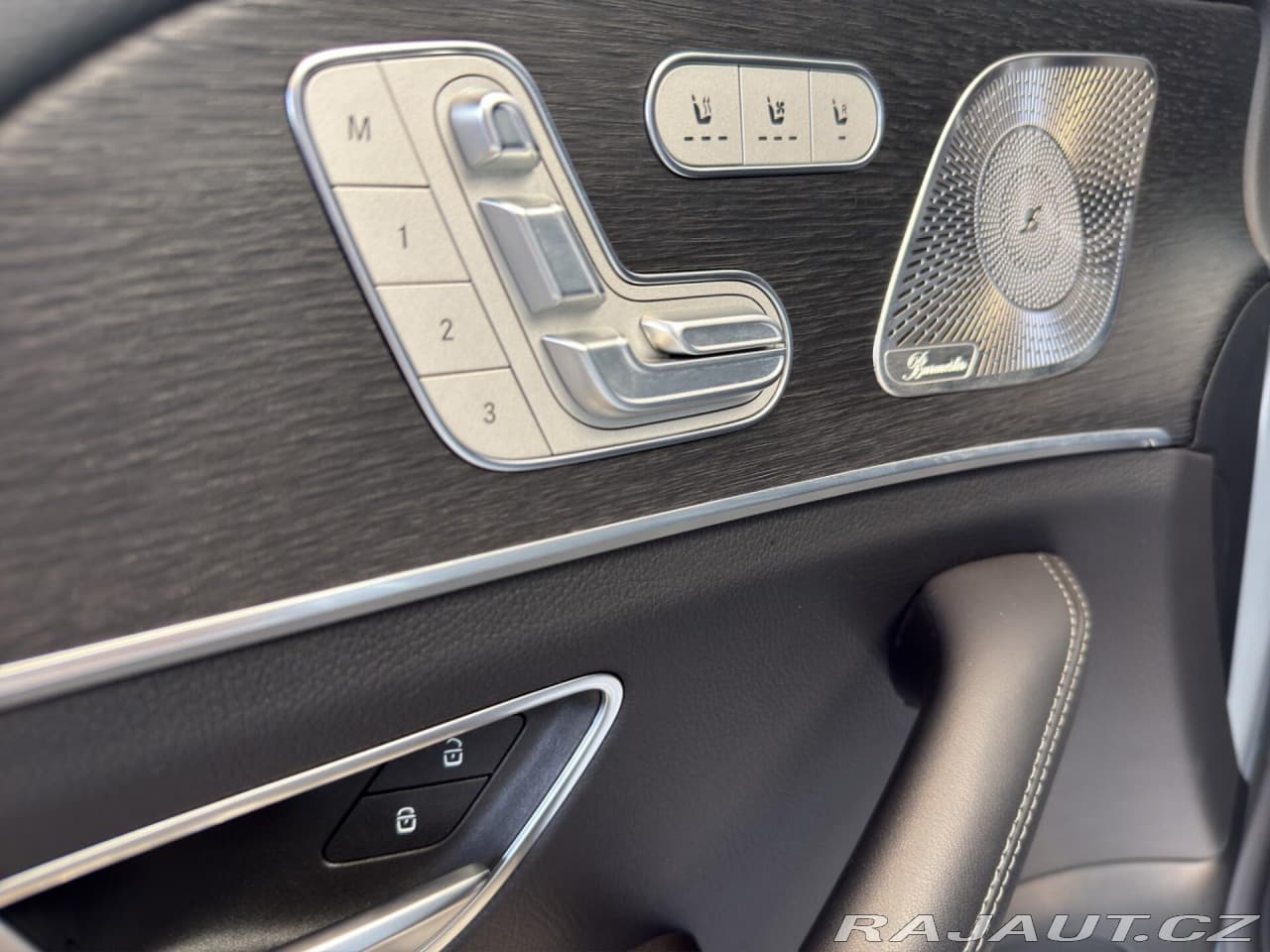 2025 Mercedes-Benz GLE - 8