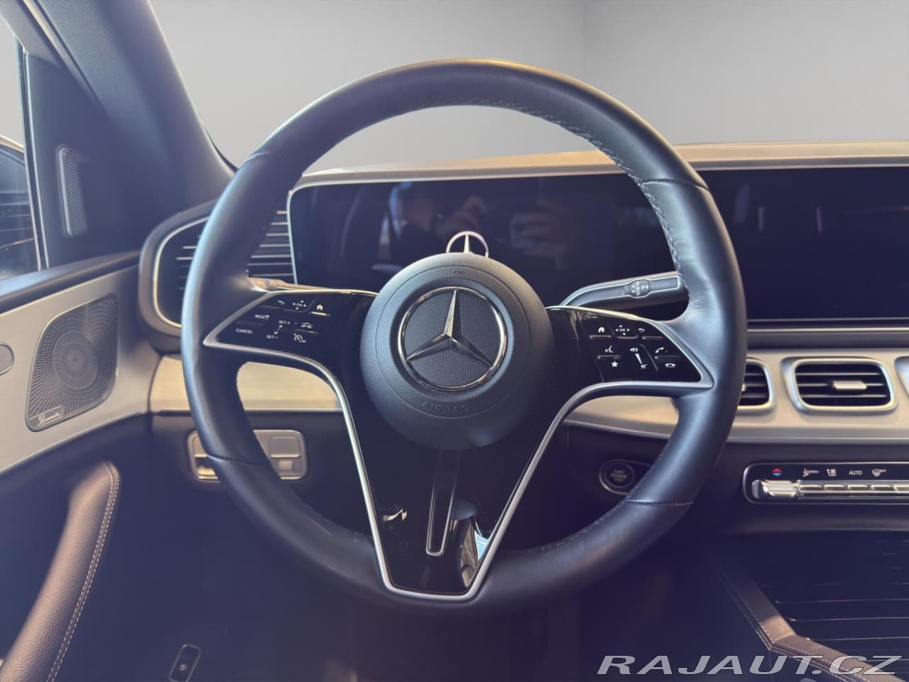 2025 Mercedes-Benz GLE - 10
